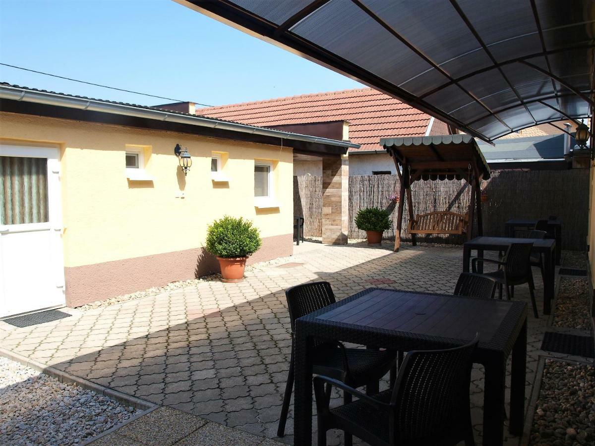 Apartmany Judita Kissova Velky Meder Exterior photo